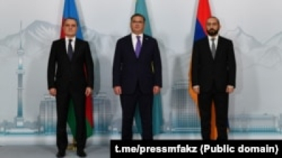 В Алматы проходят переговоры глав МИД Армении и Азербайджана