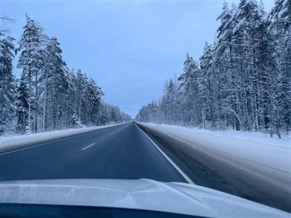 На трассе Астана – Темиртау застряли сотни автомобилей