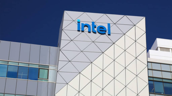 Акции Intel подскочили на новости о крупном гранте для нужд Пентагона