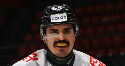 Дубль Наиля Якупова помог &laquo;Авангарду&raquo; разгромить &laquo;Адмирал&raquo;