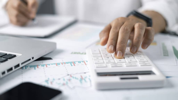 Долги по налогам с бизнесменов в Казахстане начнут взыскивать от 78,6 тыс. тенге