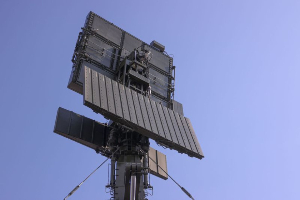 Массированный налет БПЛА на Тольятти 4 апреля: взрывы, пожар, что известно