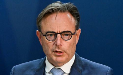 Вступление Украины в Евросоюз в краткие сроки нереалистично, заявил премьер Бельгии