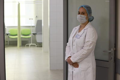 &laquo;Лучше бы и не открывали тогда&raquo;: новым медучреждениям Казани не хватает врачей