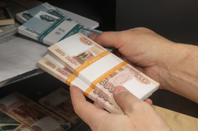 &laquo;Известия&raquo;: ЦБ&nbsp;ожидает роста наличных в&nbsp;экономике до&nbsp;35% вопреки усилиям властей