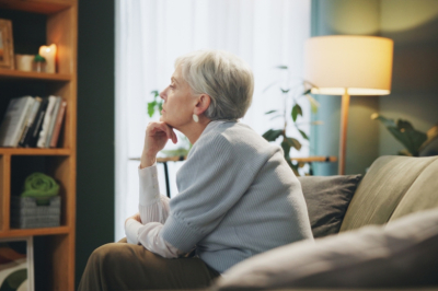 Психолог рассказала, как отличить весеннюю депрессию от апатии