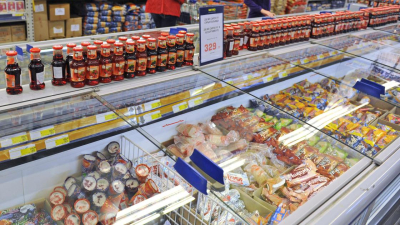 Продавали дороже, чем на ценнике: полтора миллиона тенге заплатит супермаркет в Таразе