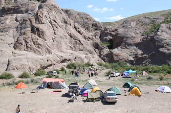 Закон жанра, но не рынка