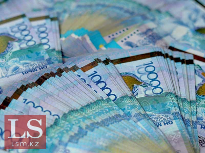 В экономике Казахстана слишком много денег &ndash; Нацбанк