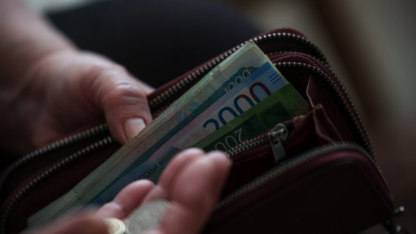 В Челнах пенсионер перевел мошенникам почти полмиллиона рублей, пытаясь спасти свой автомобиль 02/04/2026 &ndash; Новости