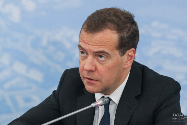 Дмитрий Медведев: Германия взяла курс на милитаризацию и реванш за поражение во Второй мировой войне