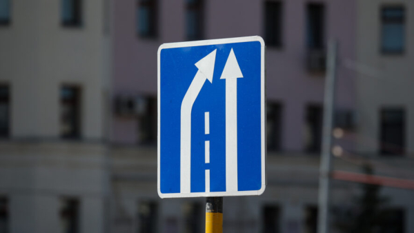 В Казани приступили к обновлению дорожной разметки и велополос 14/04/2026 &ndash; Новости