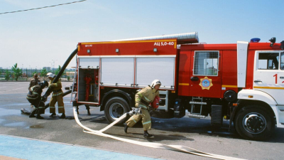 Жители Павлодара обвинили пожарных в поджоге при тушении пожара
