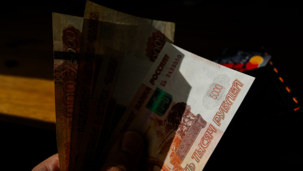 Из ОАЭ экстрадировали мошенника, похитившего 15 млн рублей у татарстанца 08/04/2026 &ndash; Новости