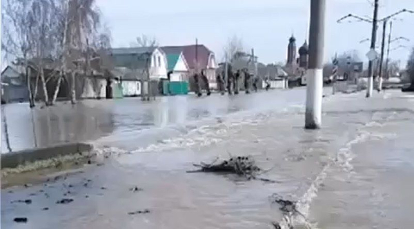 6,3 тысячи домов затопило в Оренбургской области