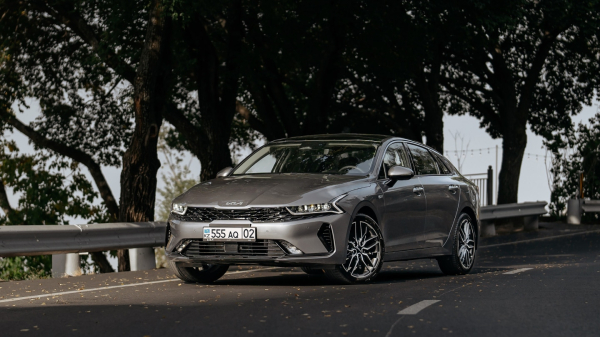 Kia представила в Казахстане лимитированную серию Tulpar для Sorento и K5