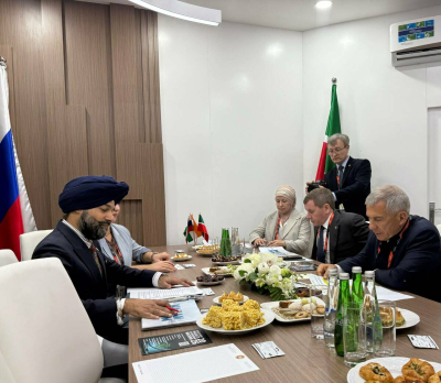 Минниханов встретился с президентом Международной палаты инвестиций и бизнеса Индии