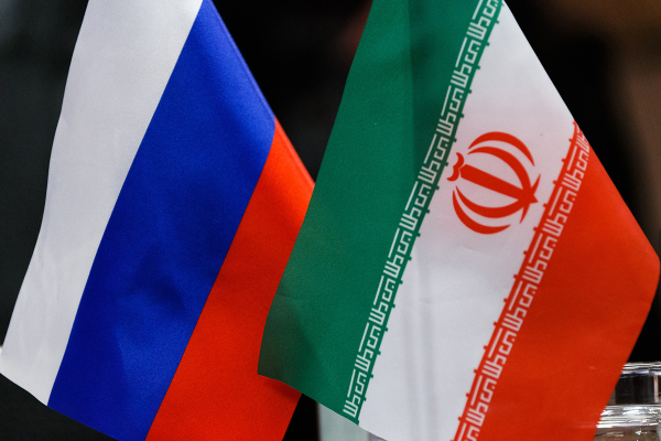 Пезешкиан поблагодарил Путина за позицию России по конфликту Ирана и США