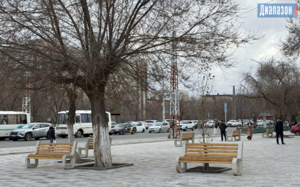 В Актобе появятся 133 новые скамейки