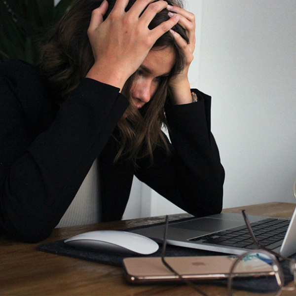 Скам по-казахстански: Как не стать жертвой мошенничества