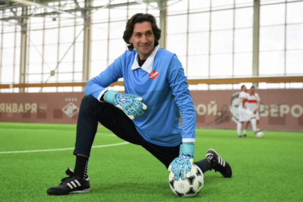 &laquo;Не день вратарей&raquo;: Нигматуллин оценил игру Сафонова против &laquo;Баварии&raquo;