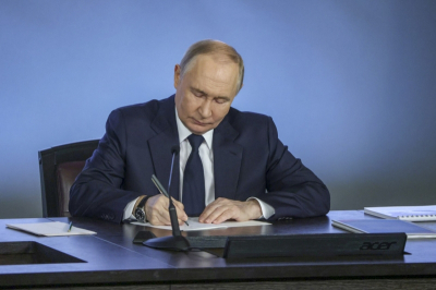 Мартовский рывок: Путин рассказал, где экономика РФ прибавила сильнее всего
