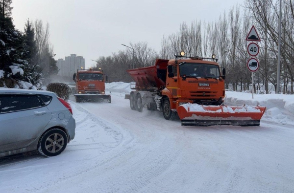 Снег в столице: на уборку вышли почти 2,5 тысячи дорожных рабочих