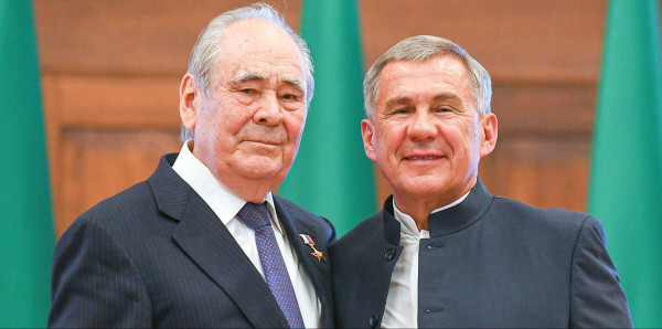 Минниханов поздравил Шаймиева с 89-летием