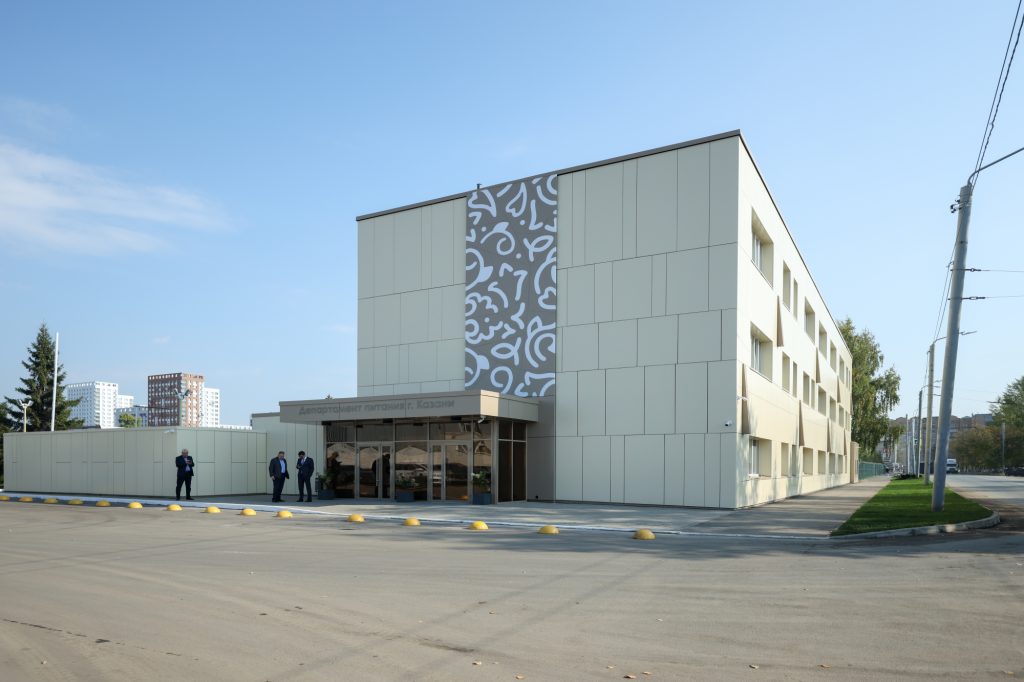 Департамент продовольствия и соцпитания Казани обновили в татарском стиле