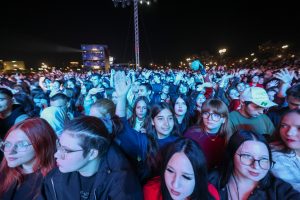 Деньги за акционные билеты на концерт Канье Уэста не собираются возвращать