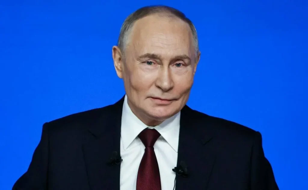 Путин на неделе поучаствует в заседании «Валдая» и встретится с главами партий