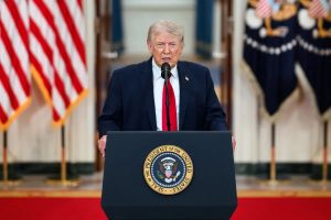 Трамп захотел смягчить санкции против России